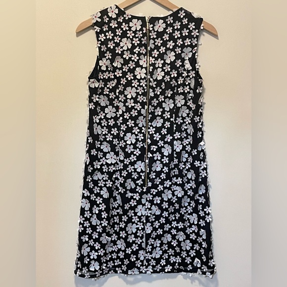 Karl Lagerfeld 3-D Daisy Mini Shift Dress - Picture 5 of 9